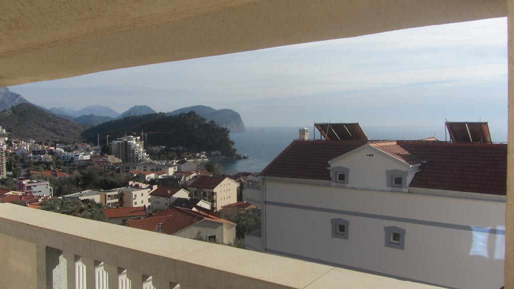 Oro Apartments Petrovac Екстер'єр фото