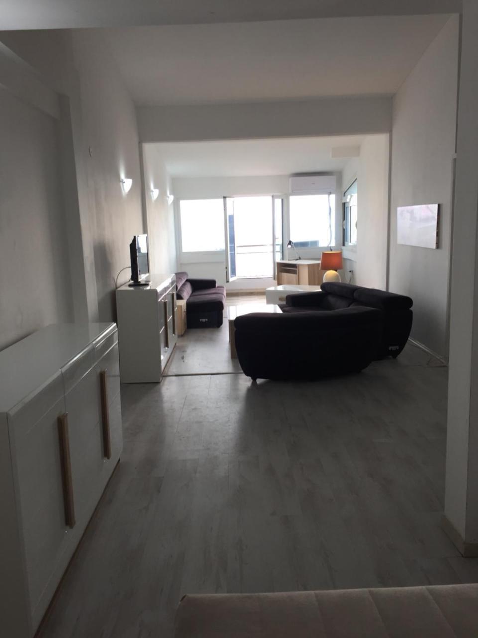Oro Apartments Petrovac Екстер'єр фото